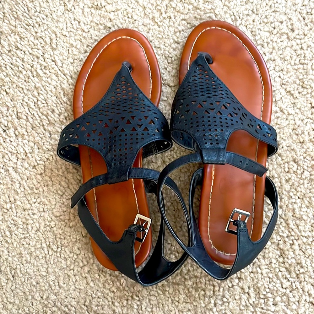 Jessica Simpson flat sandals